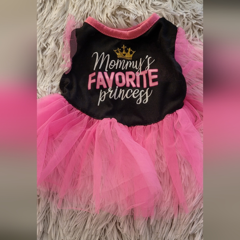 Mommy's favorite princess pink tutu for small dog.